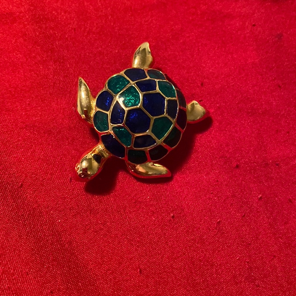 Vintage gold color with blue green enamel shell pin